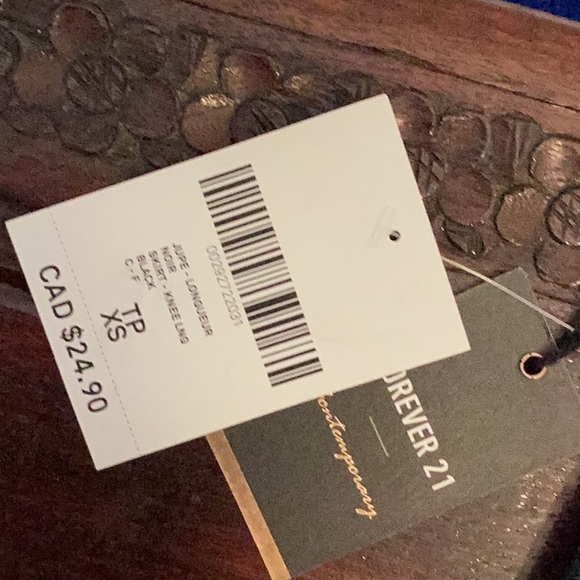 Forever 21 faux leather straight skirt size xs - Picture 8 of 8